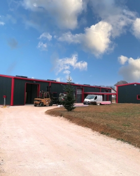 bâtiment industriel à Gilly-Les-Citeaux (21)